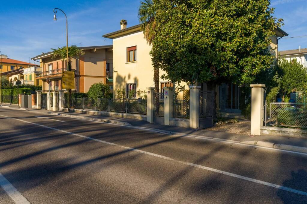 Gardaland Residenza Le Rose! 120 M2 Villa Valeggio sul Mincio Exterior photo
